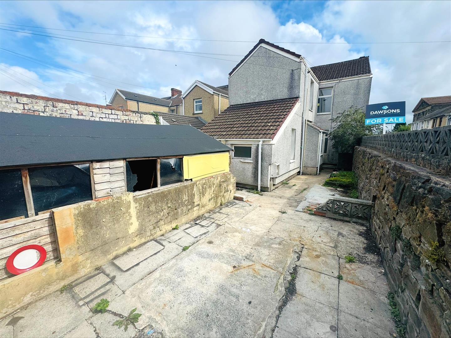 Delabeche Street, Llanelli, SA15 1AT